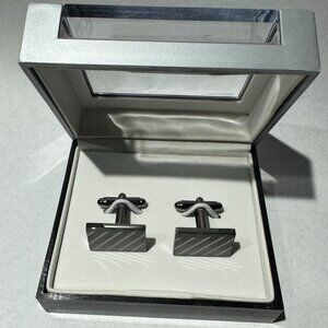 Geoffrey Beene Cuff links
